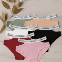 فروشنده خانم