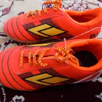 کفش فوتبالی سایز ۳۴با جوراب و ساق بند|کفش و لباس بچه|کرمانشاه, |دیوار