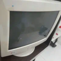 مانیتور کامپیوتر