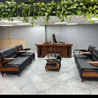 میز مدیریت مدل uخطدار
