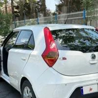 ام جی ۳ ۲۰۱۵