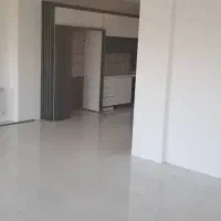 واحد ۱۰۰متری کلید نخورده