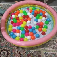 استخر توپ متوسط