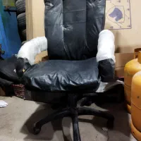 صندلی اداری پشتی بلند چرخدار تمام چرم