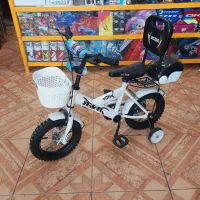 2عدد دوچرخه سایز 12 و 16 دخترانه وپسرانه|دوچرخه، اسکیت، اسکوتر|اصفهان, باغ فدک|دیوار