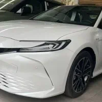 تویوتا کمری 2/5 هیبرید مدل ۲۰۲۵ فول پرمیوم