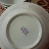 سرویس چینی گل قرمز|ظروف سرو و پذیرایی|اصفهان, ارداجی|دیوار