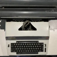 ماشین تحریر المپیا