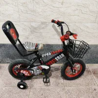 دوچرخه سایز ۱۲ تمیز و سالم درحده آک با کمکی