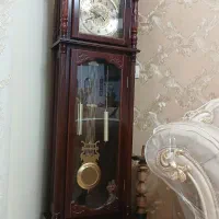 ساعت  ایستاده