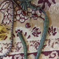 عینک خلبانی. تسبیح