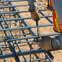 نیاز مند آلموتور بند زبر و زرنگ