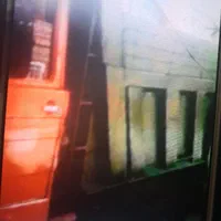 جا به جای بار نخاله وخاک باغچه در شاهین شهر