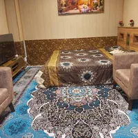 اجاره منزل درب حیاط ماشین رو روزانه