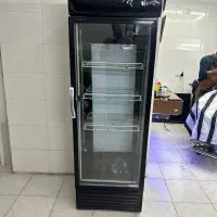 یخچال ویترینی
