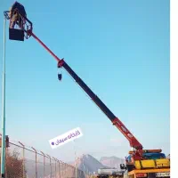 جرثقیل سبد دار. بالابر