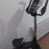 دوچرخه ثابت باشگاهی