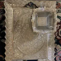 سینی پذیرایی طرح قلم‌زنی به همراه ظرف ست
