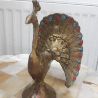 مجسمه برنجی