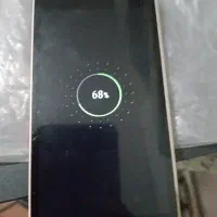 با سلام یک گوشی سام سونگ جی تو