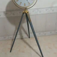 ساعت سه پایه شیک