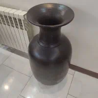 گلدان سفالی بزرگ