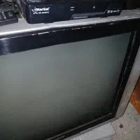 تلویزیون به همراه متعلقات