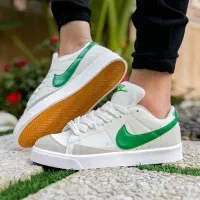 کتونی برشکا.نایک|کیف، کفش، کمربند|بروجرد, |دیوار