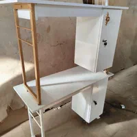 انواع میز ناخن کاری پایه فلزی و استند لاک|آرایشگاه و سالنهای زیبایی|ارومیه, |دیوار