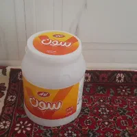 ۳۰۰عدد دبه ۵۰ عدد شیشه