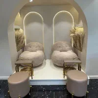 خدمات وآموزش ناخن به صورت حرفه ای