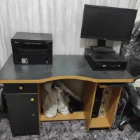 میز کامپیوتر