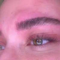 میکروبلیدینگ ابرو باکمترین هزینه متریال