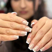 ارائه بهترین خدمات ناخن و پدیکور و...