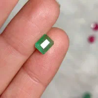 فروش انواع زمرد زامبیا معدنی و با کیفیت