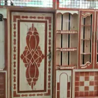 رنگ امیزی صنایع چوب درب اتاقی پذیرفته میشود