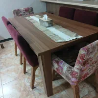 میز ناهارخوری