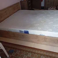 تشک و تخت  دونفره 200/180|تخت و سرویس خواب|رشت, منظریه|دیوار