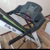 یک دستگاه تردمیل