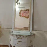 آینه و کنسول