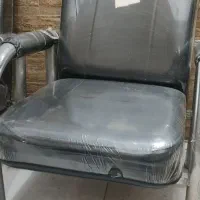 صندلی انتظار 6 عدد سالم