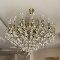 ۳ عدد لوسترکریستال ۱۶ شاخه و۱ عدد لاینر