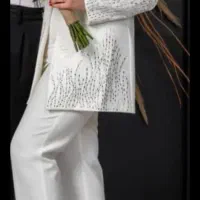 کت شلوار مجلسی سایز ۴۴ درحدنو یک ملیون وهفتصد