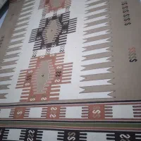 گلیم لاکی سالم ونو بدون پارگی یا سوختگی