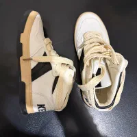 کتونی ساقدار و کتونی سایز ۳۸