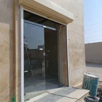 فروش و نصب حرفه ای شیشه سکوریت