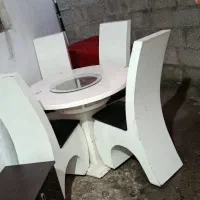 میز ناهارخوری