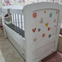 تخت خواب کودک برند اعیان