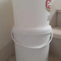 سطل ۱۰ کیلویی سفید