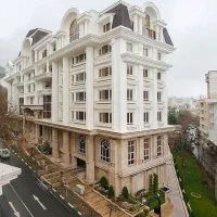 اجاره مغازه۲۰۰متری